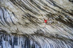 Seb dans A Muerte Bilou 9A+ -La Ramirole