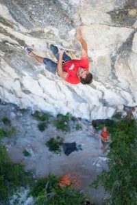 Olivier Fourbet, " le feu Occulte", 8b+, La Ramirole