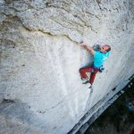 Loïc FOSSARD dans "Le Temple du Soleil", 7a+, Mouriès.