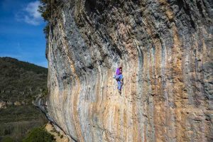 Madame Olive 7b+ Cantobre