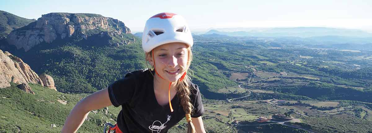 Milena Casetta 13 ans premiere grande voie aux mallos de los riglos